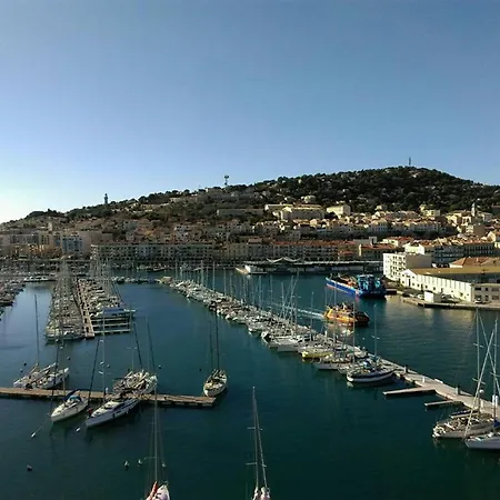 Appartamento Superbe T2 Climatisé Avec Parking Privé, Proche à - Fr-1-472-207 Sète